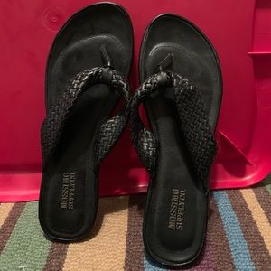 {MOSSIMO Target} Black Pleather Sandals